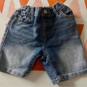 Children’s Place 18-24 Mo Jean Shorts Midi Mi-Long Adj Waist Medium Wash